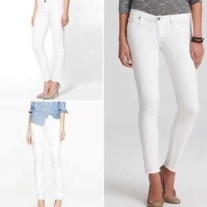 NEW NEVER WORN White Uniqlo Jeggings